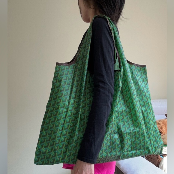 Large Reusable grocery Tote Bag, Eco Friendly Foldable Nylon Tote, Market Bag - Picture 5 of 9